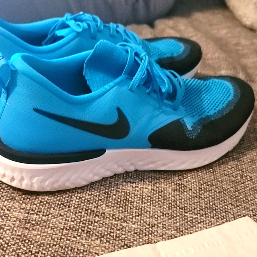 Nike fly knit